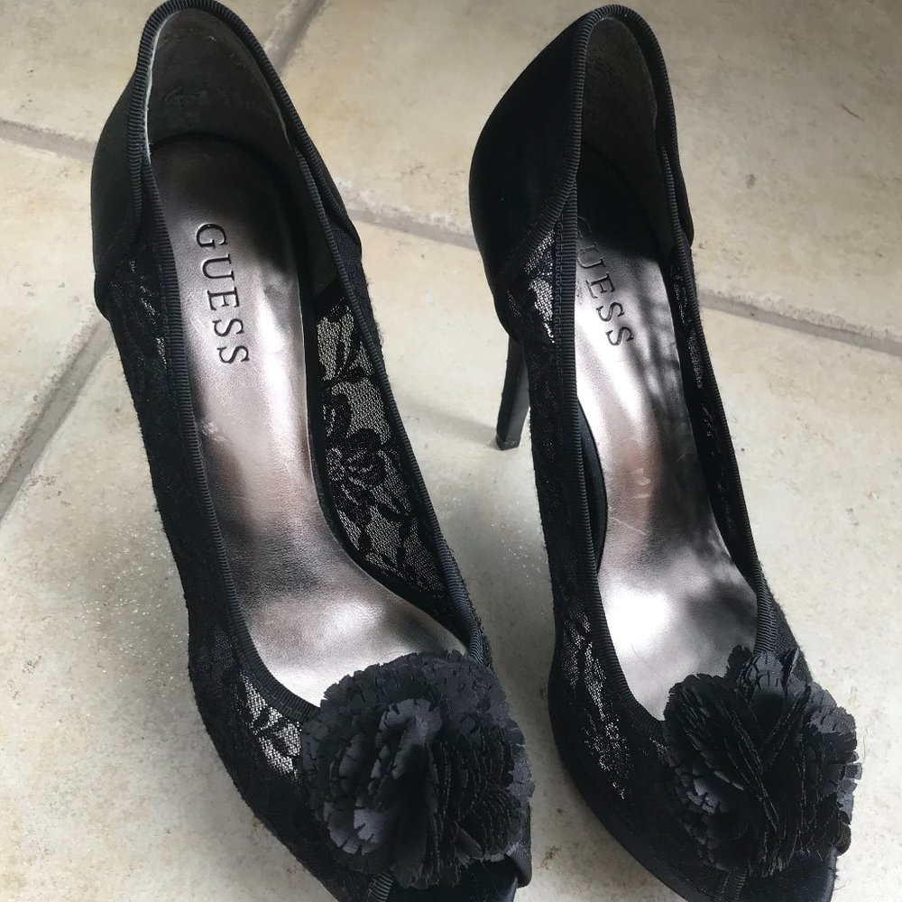 Guess Dressy Black Pumps